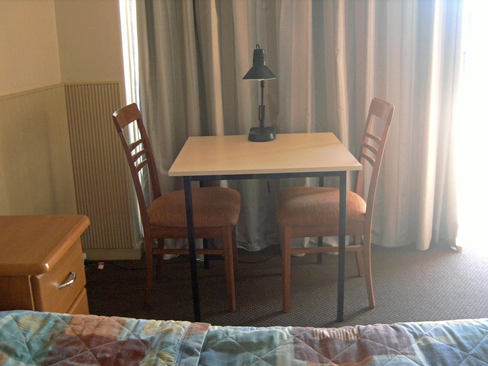 Travellers Rest Motel แบร์นสเดล ภายนอก รูปภาพ
