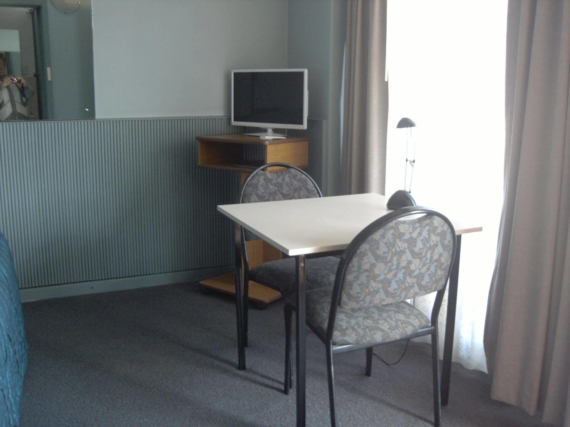 Travellers Rest Motel แบร์นสเดล ภายนอก รูปภาพ